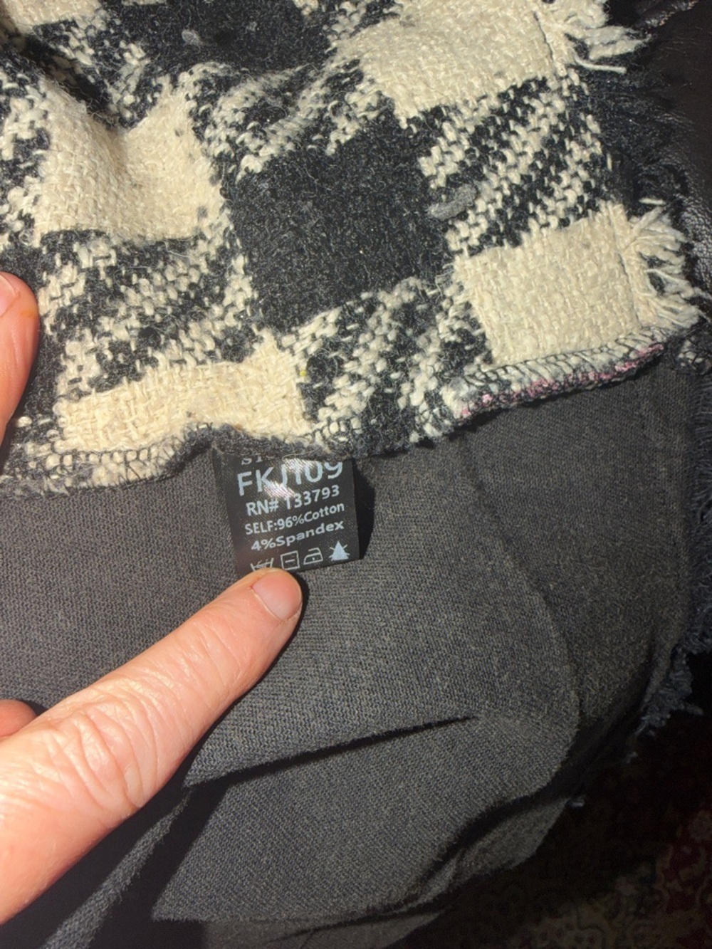 NWOT! POL Black & Cream Plaid Mixed-Media Utility Jacket with Pink Floral Trim. - Picture 6 of 6